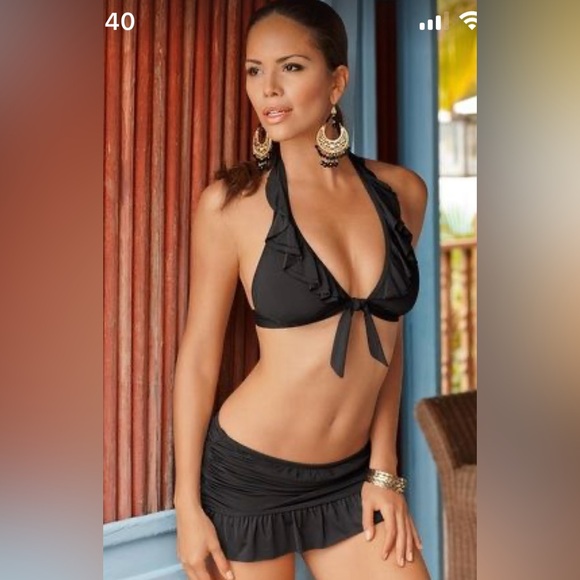 Kenneth Cole Reaction Red Ruffle Bikini - Picture 3 of 3